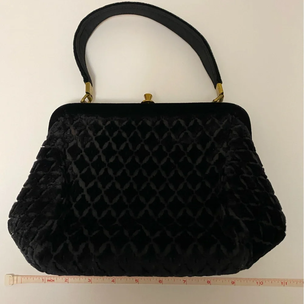 Antique Vintage Purse in black velvet - Picture 1 of 10